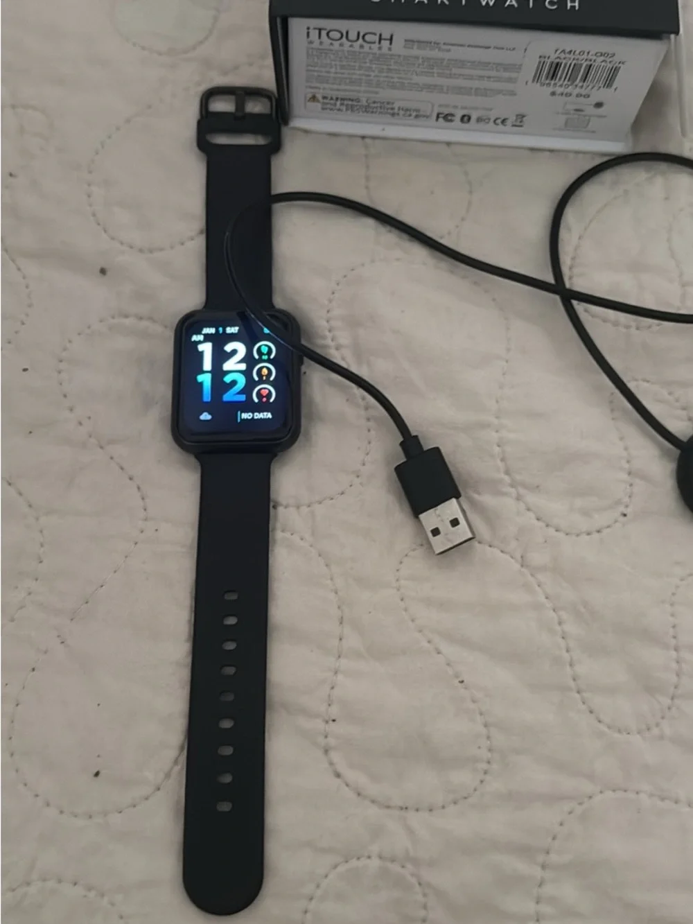4 Smartwatch - Black - Health & Fitness